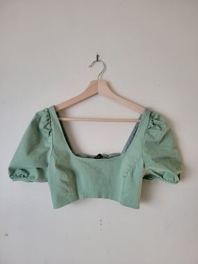 Dynamite Green Puff Sleeve Crop Top